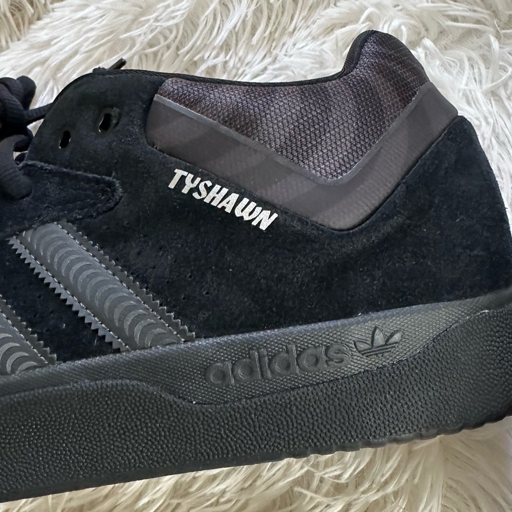 adidas x Spitfire Tyshawn Mid Black & Grey Skate Shoes #HQ9792 - Picture 5 of 15